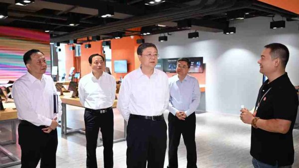 股票配资app下载排行 建强护理队伍、完善照护体系、提升服务质量！陈吉宁调研免陪照护服务试点工作