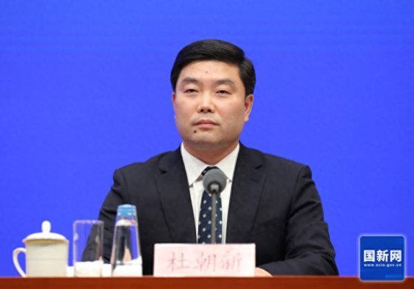 炒股配资网站详解 海关总署答海报新闻：今年1-5月，上海自贸试验区进出口总值超9000亿元